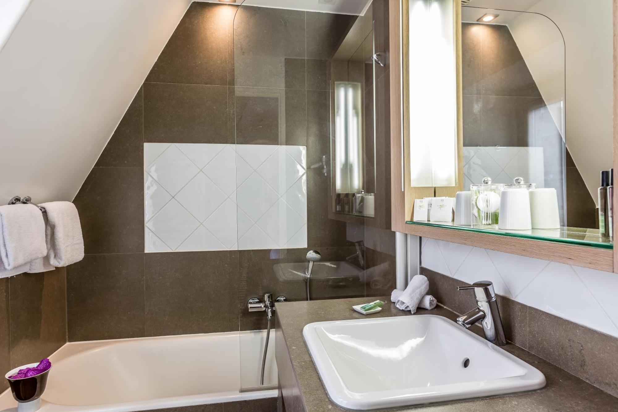 Duret Champs Elysees 4* París